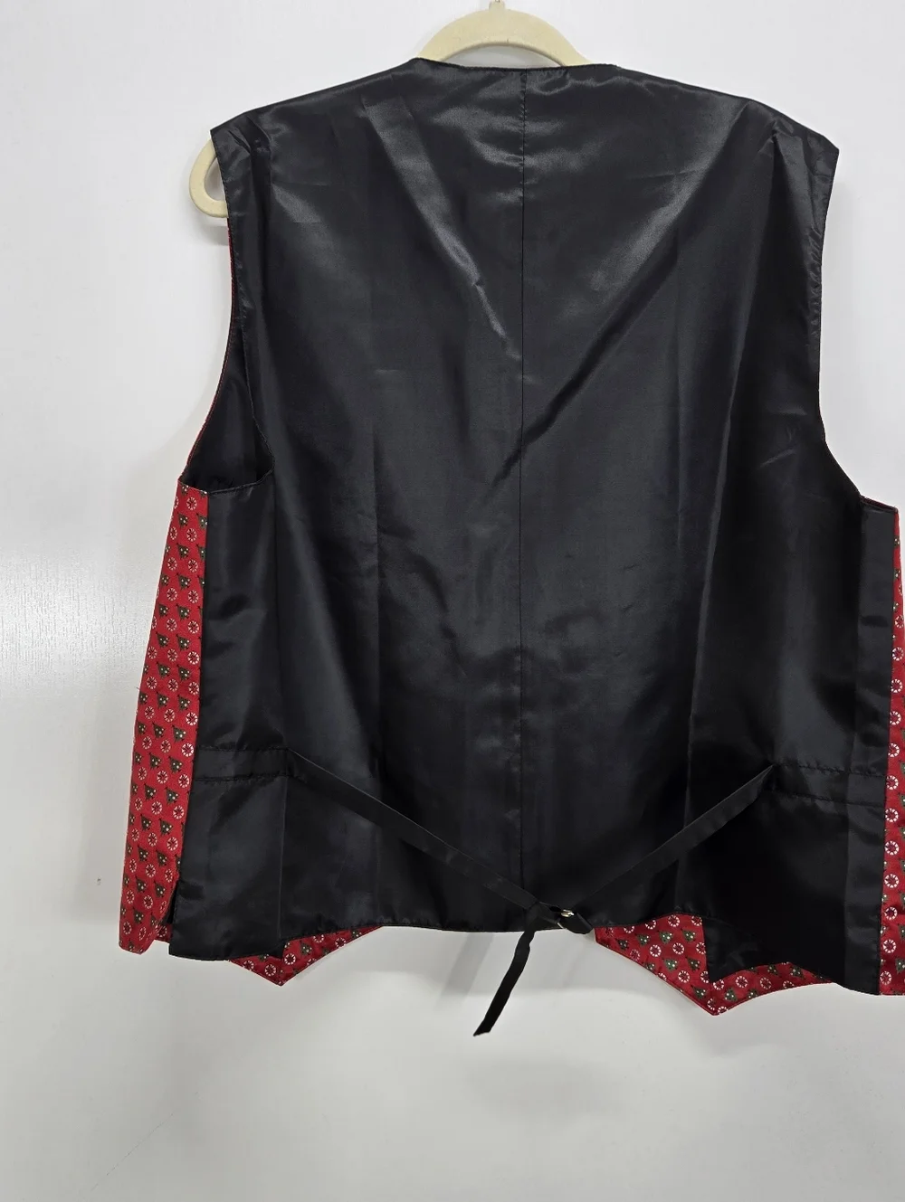 Novelt-ties Mens XL Christmas Tree Vest Red Holiday Tuxedo Waistcoat Festive Vtg